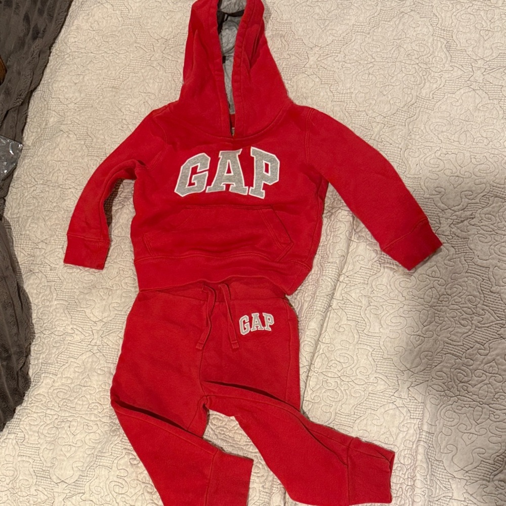 GAP Vibrant Red Hoodie and Joggers Set
